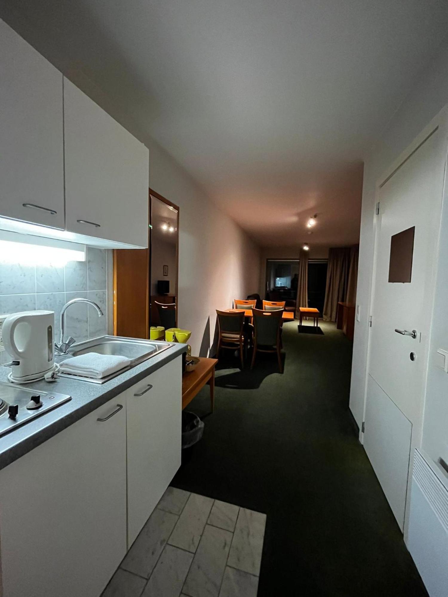 อพาร์ตโฮเต็ล บลังเคนแบร์เกอ-ใหม่ Hotel บลังเคนเบอร์เก ภายนอก รูปภาพ