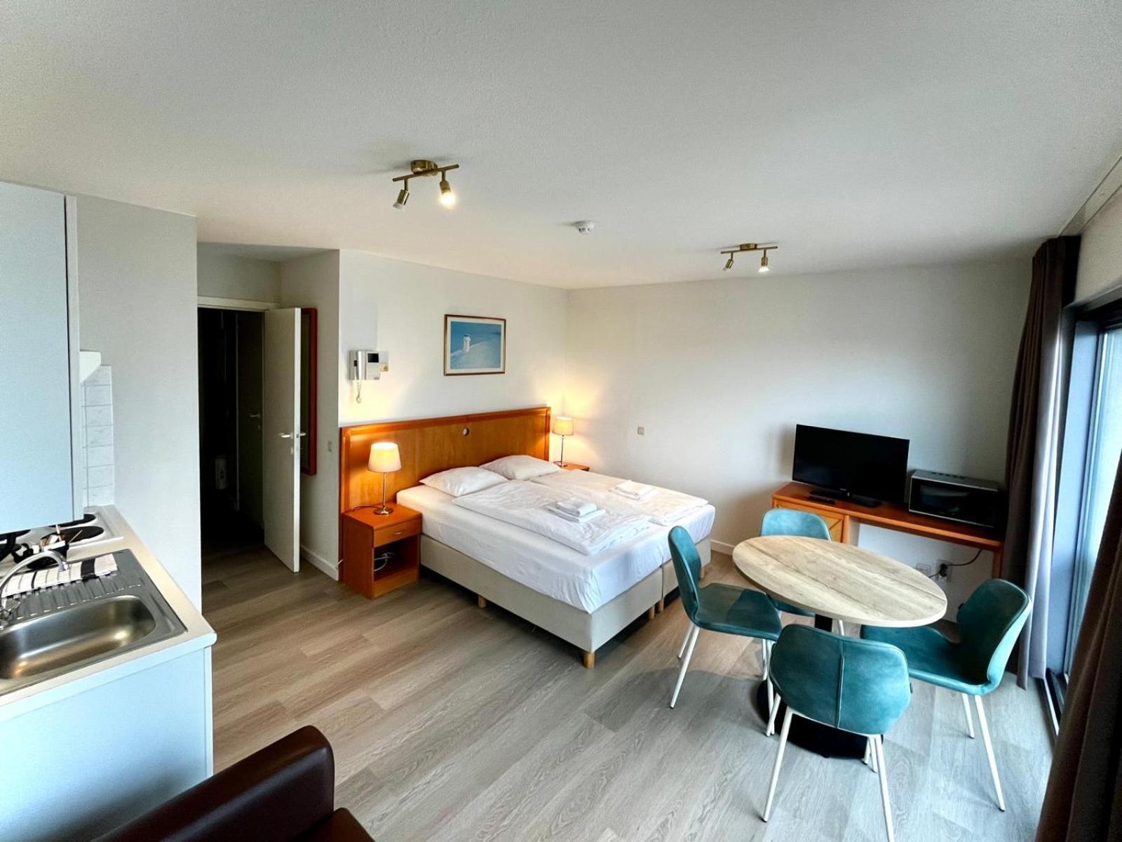 อพาร์ตโฮเต็ล บลังเคนแบร์เกอ-ใหม่ Hotel บลังเคนเบอร์เก ภายนอก รูปภาพ