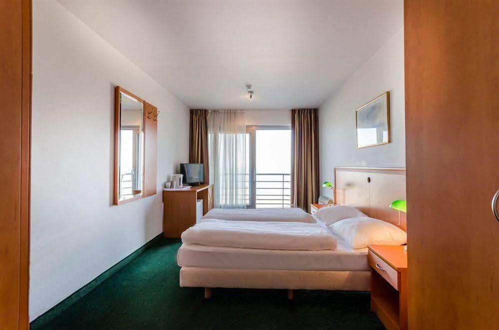 อพาร์ตโฮเต็ล บลังเคนแบร์เกอ-ใหม่ Hotel บลังเคนเบอร์เก ภายนอก รูปภาพ